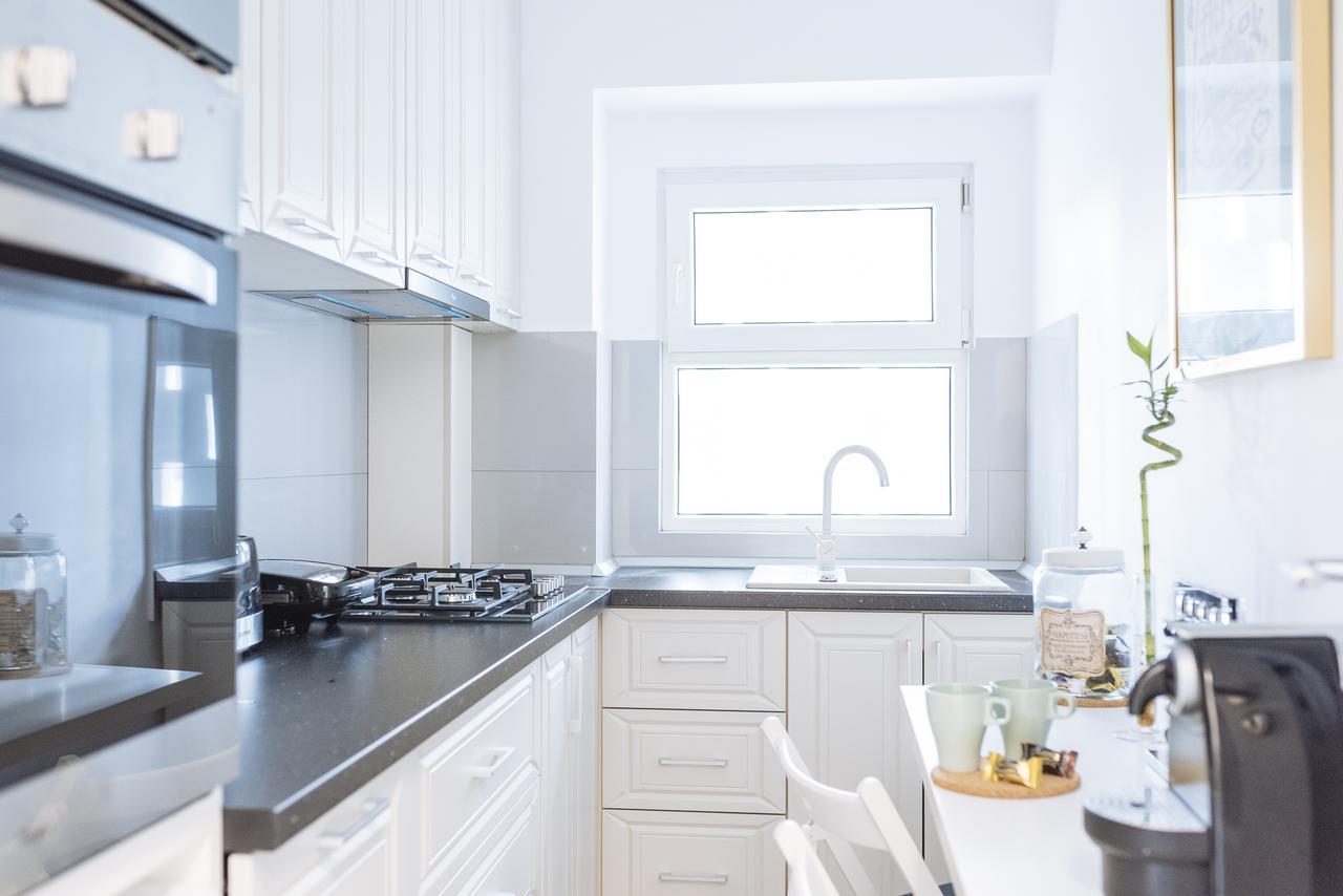 בוקרשט Luxury City Centre Apartment מראה חיצוני תמונה
