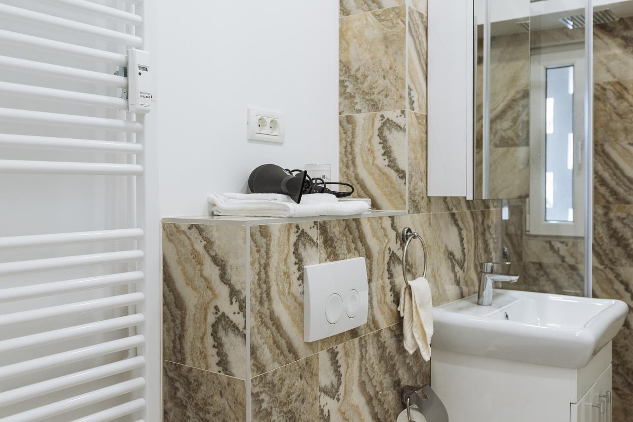 בוקרשט Luxury City Centre Apartment מראה חיצוני תמונה